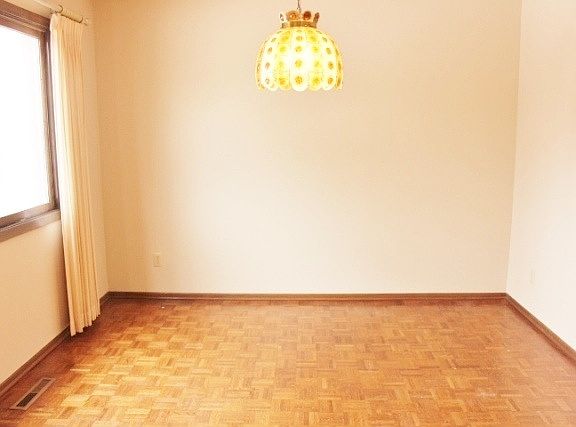 Dining Room (Main Level)