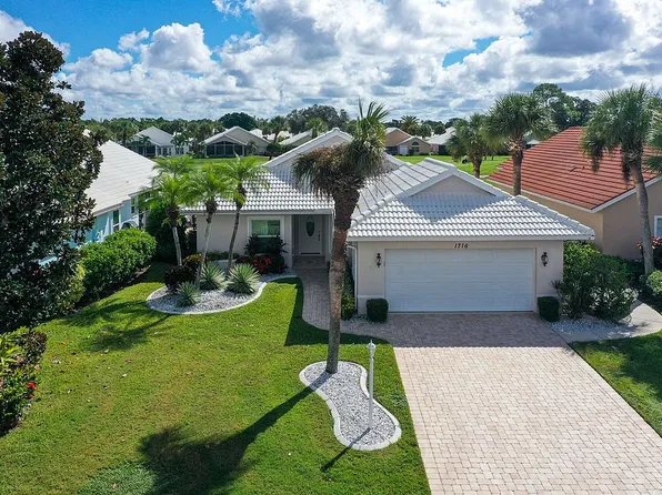 1716 Moon Dr, Venice, FL 34292