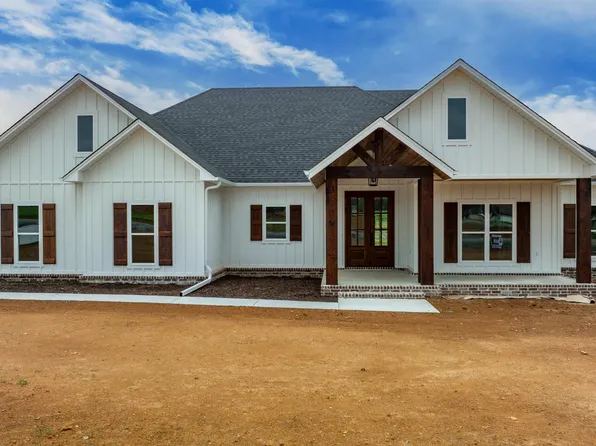 4 Republican Loop, Greenbrier, AR 72058