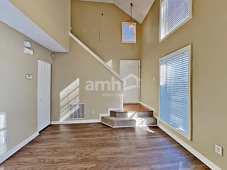 2023 Britley Park Xing — Photo 3