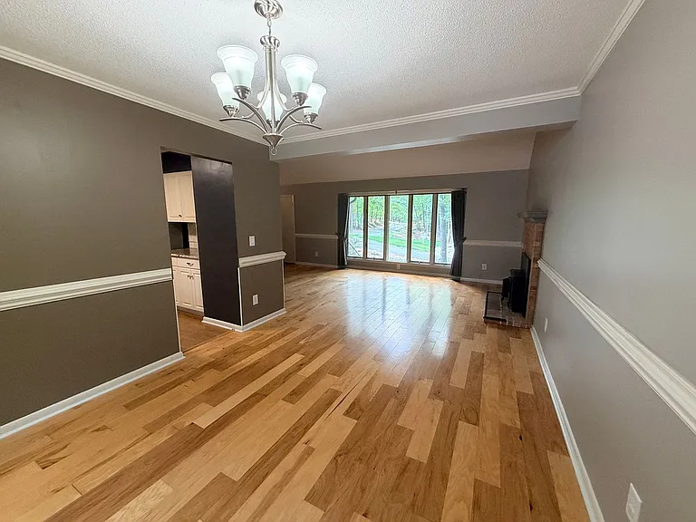 5004 Cardinal Cir — Photo 5