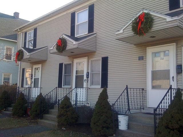 2nd image of 15 Revere St #15