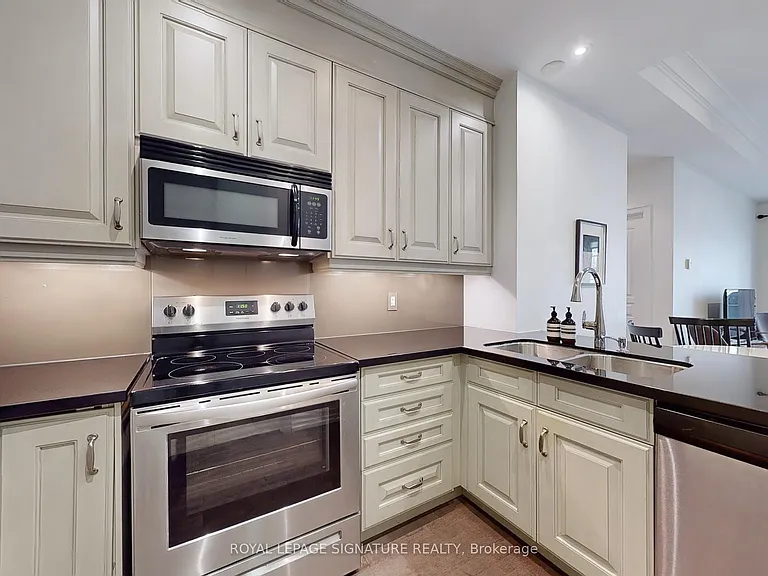21 Burkebrook Pl #324 — Photo 8