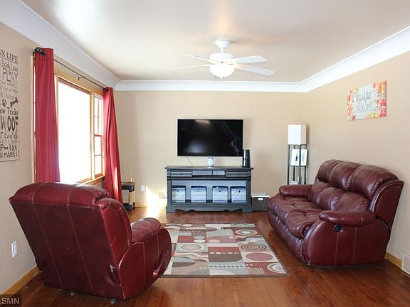 3rd image of 1022 26th Ave N