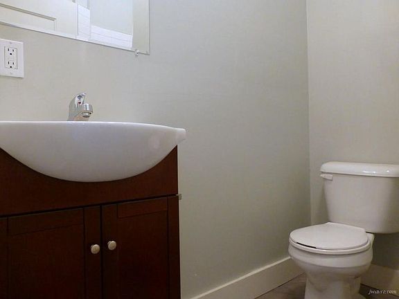 5th image of 851 Haight St