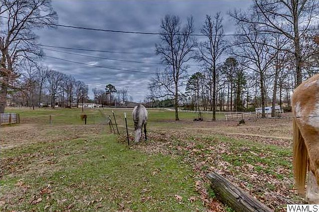 Beautiful 2 acre horse farm