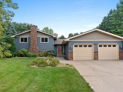 1376 Valley Creek Dr, New Richmond, WI, 54017