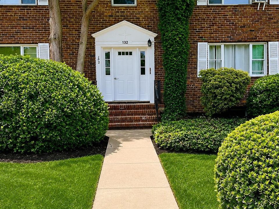 1st image of 132 South Street #132C
