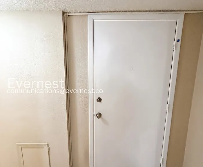5541 Bay Blvd #301 — Photo 8