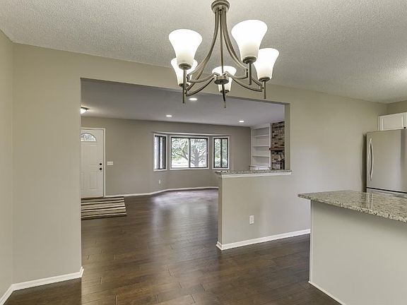 New flooring & light fixtures throughout