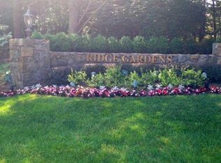 412 Mark Twain Way, Mahwah, NJ 07430