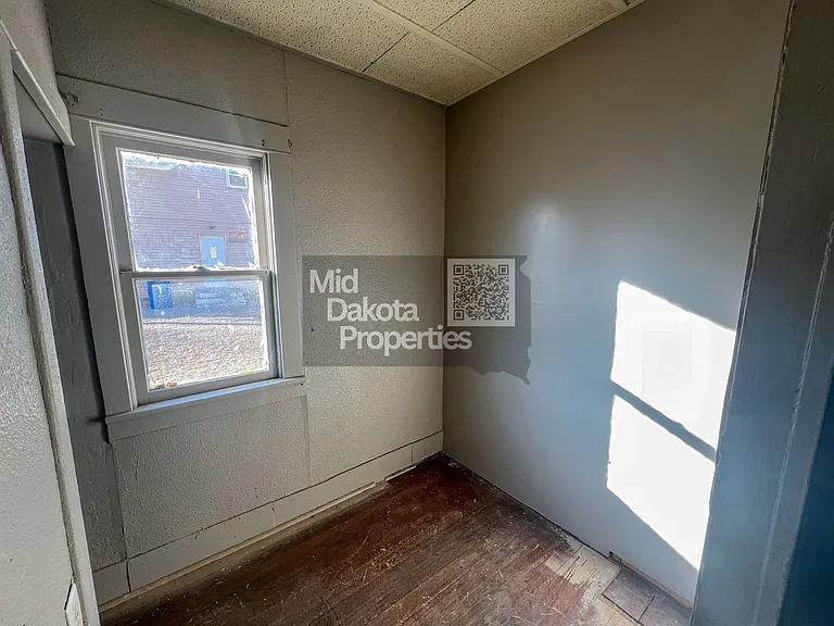 508 W 2nd Ave — Photo 8