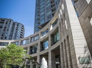 2181 Yonge St #2704, Toronto, ON M4S3H7