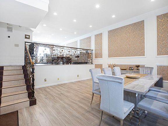 5th image of 1722 Rogers Pl Unit 22B