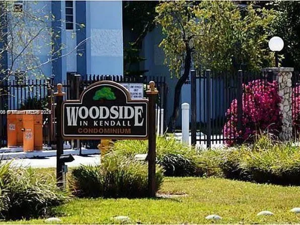 9651 SW 77th Ave APT 207E, Miami, FL 33156