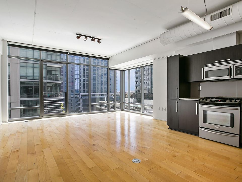 1st image of 1100 S Hope St APT 803