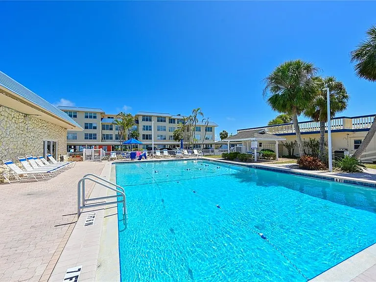 3808 Gulf Of Mexico Dr #E105 — Photo 25