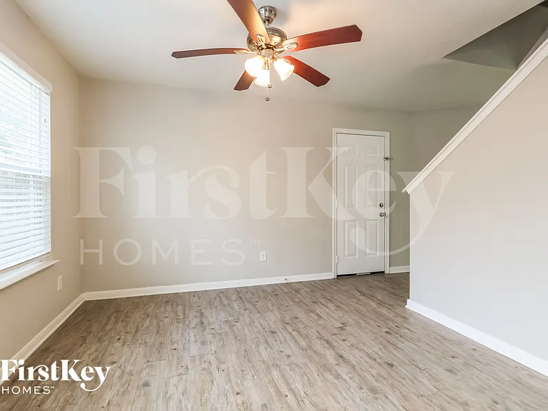 2603 Cypress Island Dr — Photo 8