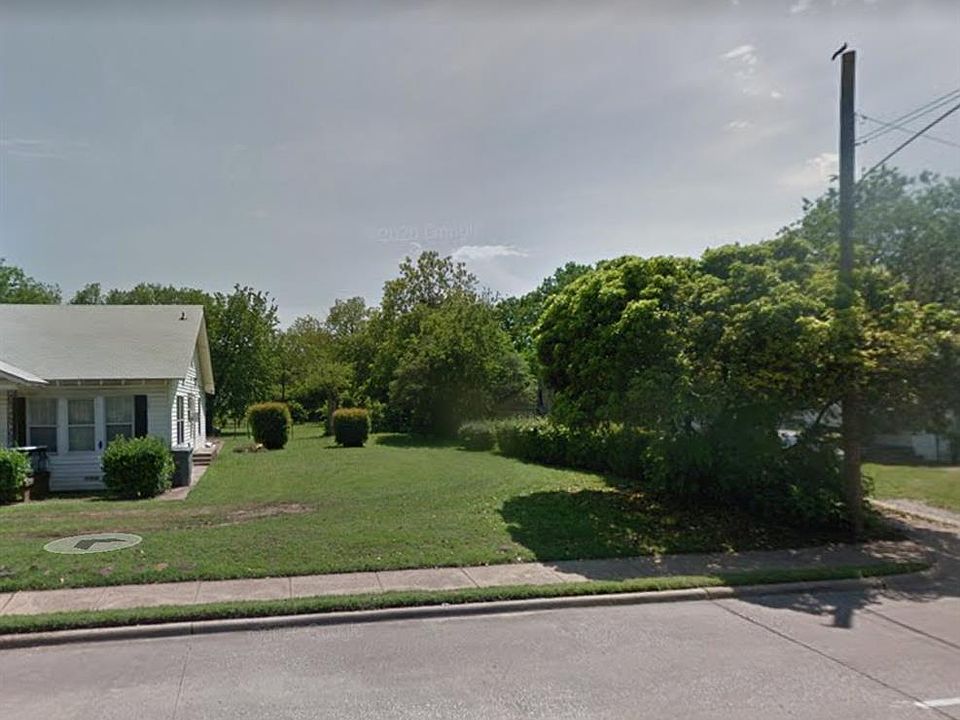 1st image of 1608 W 12th St Lot 18