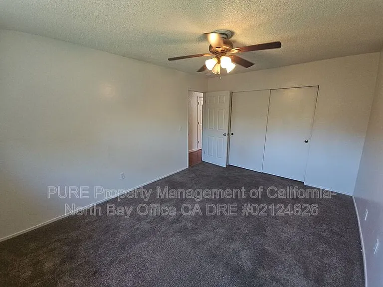 155 Oak Manor Ct #2 — Photo 9