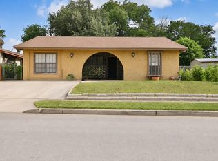 1011 S Brownleaf St, San Antonio, TX 78227