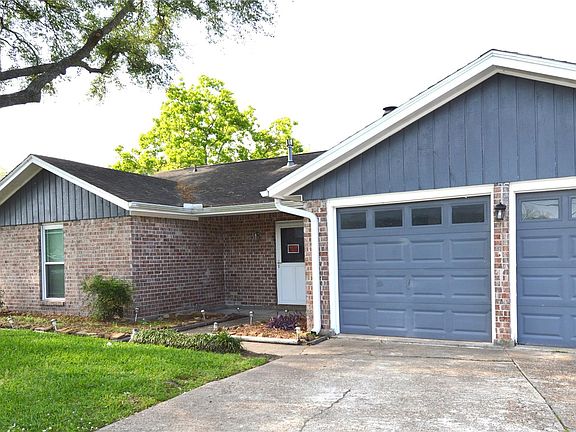 2nd image of 1333 Runneburg Rd