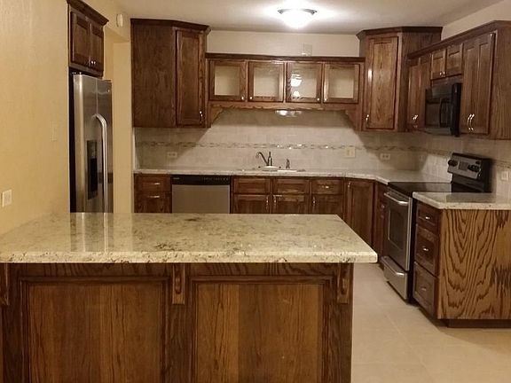 4th image of 2100 Whitewing Dr