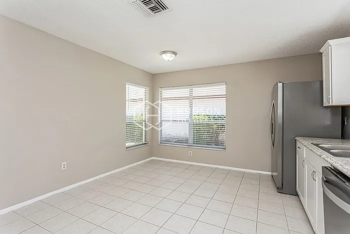 5905 Birchwood Dr — Photo 9