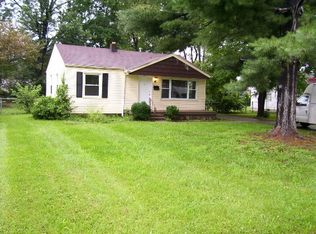 2210 Peaslee Rd, Shively, KY 40216