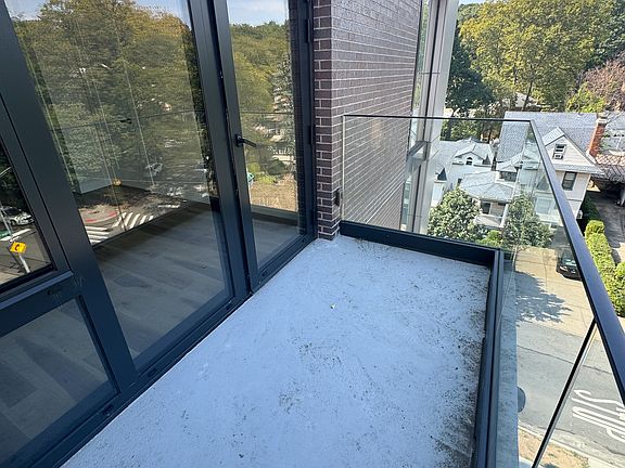 4th image of 83-61 116th St #3B