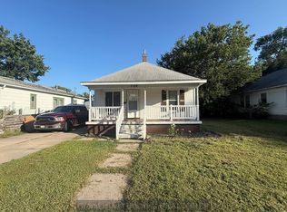 709 W 9th St, Grand Island, NE 68801