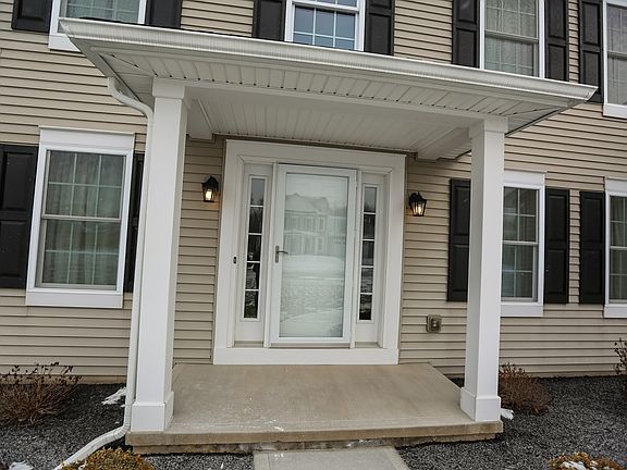 2nd image of 24 Brongo Ln
