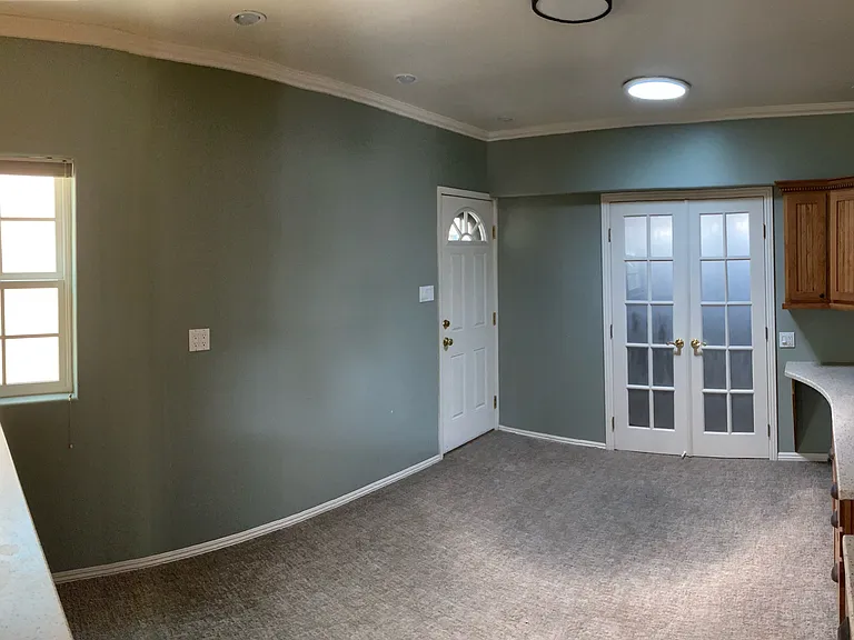 5853 Adelaide Ave #5855 — Photo 18