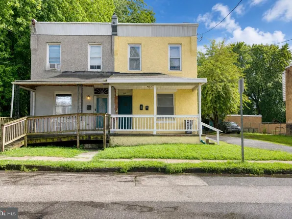 202 Greenway Ave, Darby, PA 19023