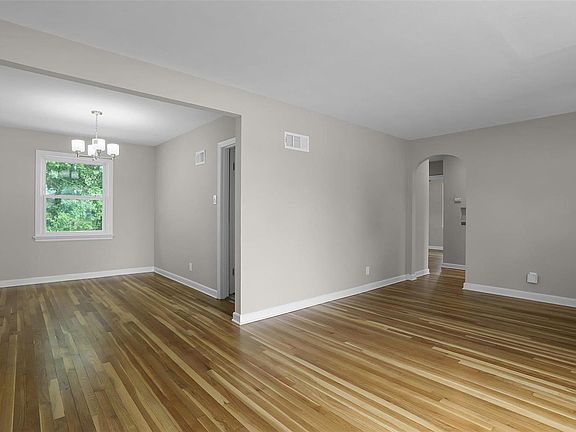 5th image of 1027 Fontaine Pl