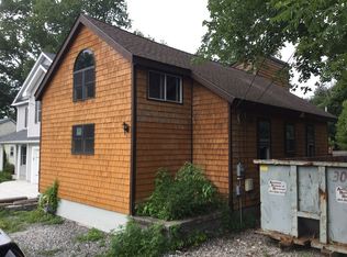 58 Guild Ave, Warwick, RI 02889