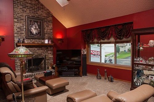 2nd image of 8081 Hidden Ct
