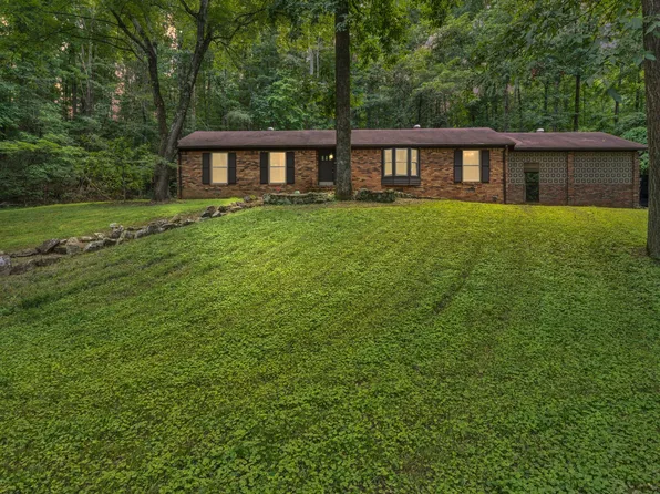 90 Oak Hollow Dr, Waverly, TN 37185