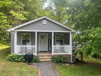 19 County Top Ln, Fancy Gap, VA, 24328
