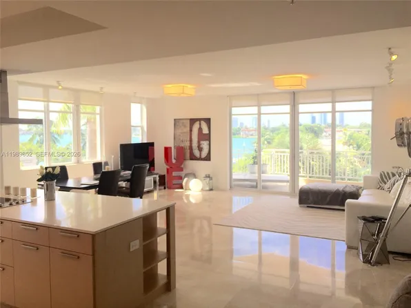 1 Century Ln APT 301, Miami Beach, FL 33139