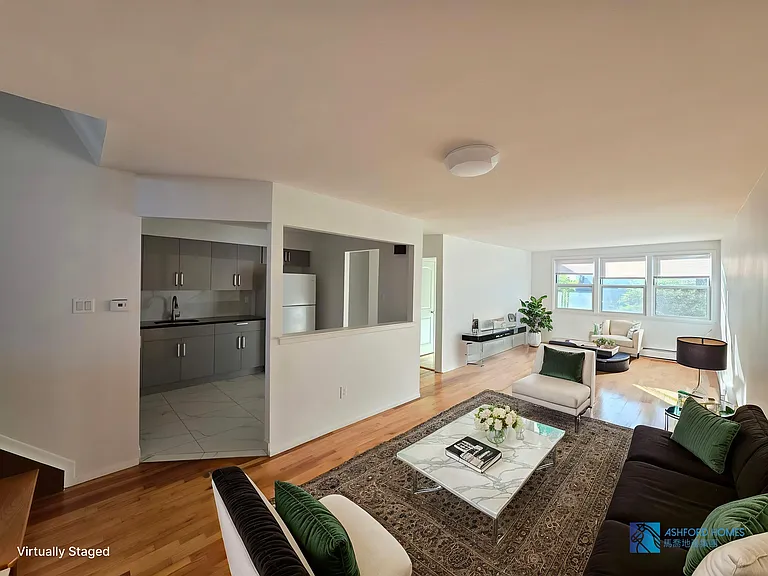 227 27th Ave #3 — Photo 2