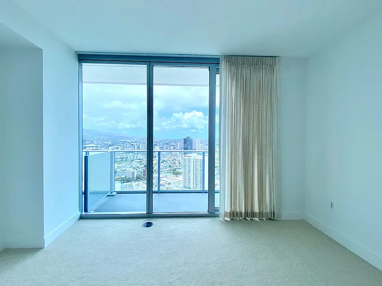 629 Keeaumoku St #3803 — Photo 12