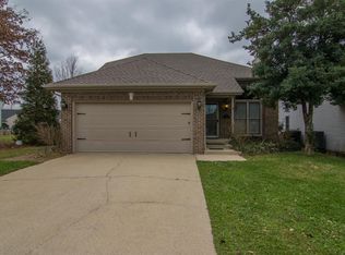 216 Meadow Valley Rd, Lexington, KY 40511