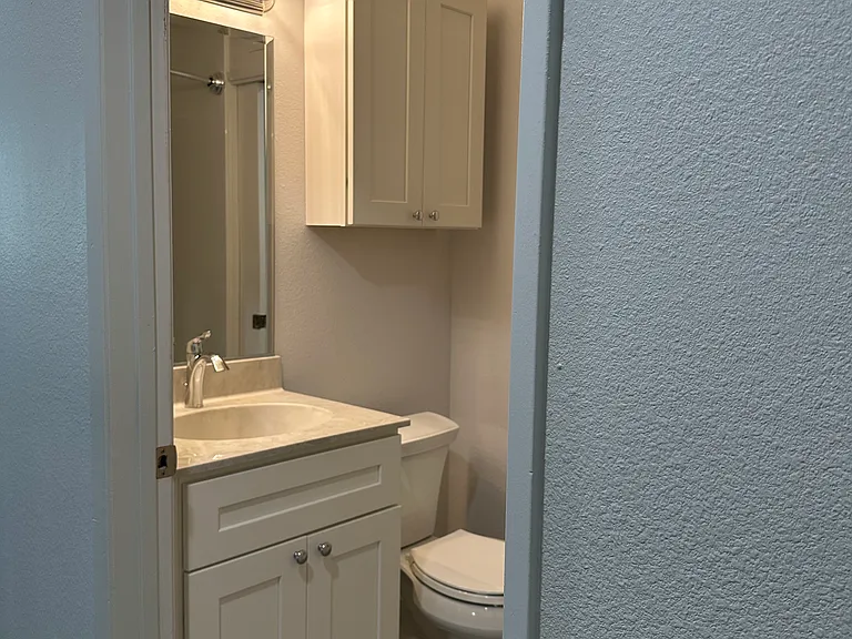 23002 Village Dr — Photo 9