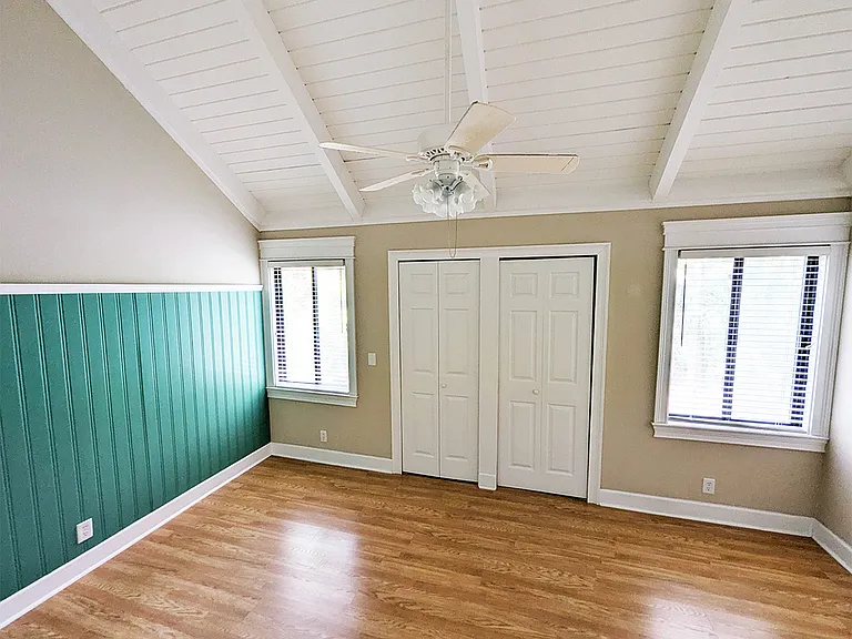 493 Cedar Walk — Photo 13
