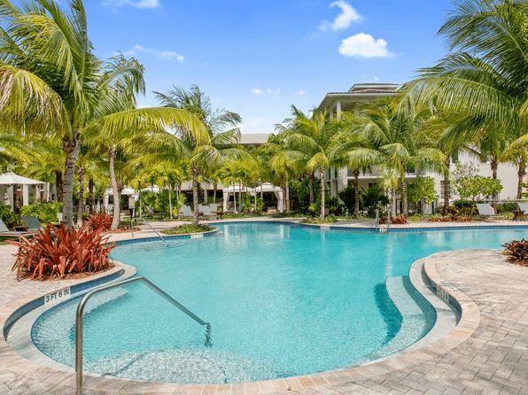 10700 SW City Center Blvd #5123