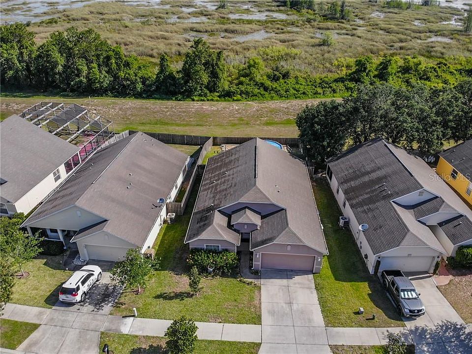 1st image of 1087 Bluegrass Dr