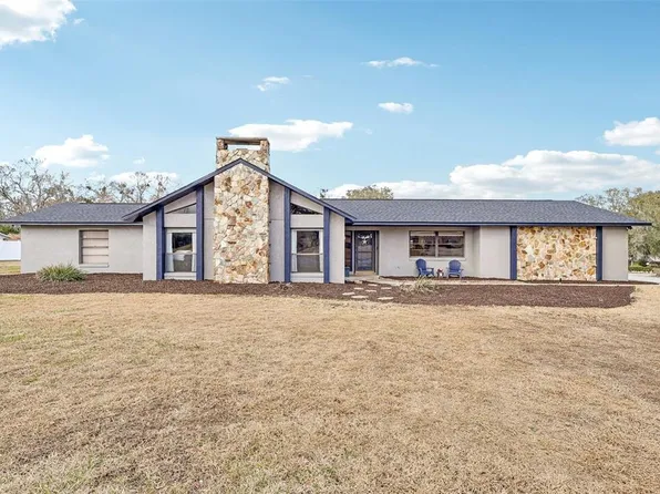 9830 Wedgewood Ln, Leesburg, FL 34788