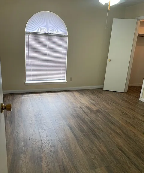 1221 Willow Wood Ct — Photo 22