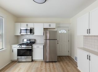 2538 Scranton Rd #1, Cleveland, OH 44113